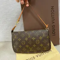 在飛比找Yahoo!奇摩拍賣優惠-限定買家❤ LV M51980 麻將包85新 正品 真品經典