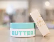 Buff City Soaps. Vanilla-mallow Add Patchouli