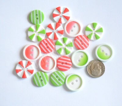 Colors of Christmas / Round Sewing ~ Quilting ~ Craft Buttons / Buttons Galore