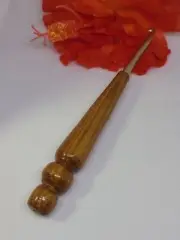 CANARY WOOD handmade 5 mm/ H EXOTIC WOOD crochet hook, ERGONOMIC made in USA