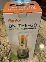 NEVER OPENED Parini On-The-Go Personal Blender Shake Smoothie Maker 20oz