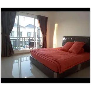 Widi Homestay- 3 Bed Room, 6-8 Pax (Free Pick Up)