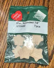 1 - NEW Lara’s Crafts Star Rounded Corners 7/8” U10669 Wooden 7pcs/Pkg