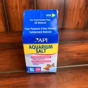 API Aquarium Salt 16oz for Freshwater Aquariums Improves Gill Function and Color