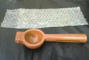NOS Rare orange E. COINTREAU lemon lime citrus squeezer mixology PRO tool juicer