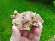 97g Red Hematite Phantoms - Harlequin Quartz Crystal Cluster AAA sharp point
