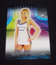 2017 Benchwarmer YANCEY TAYLOR Dreamgirls #136 Green Foil Variant/5 Sexy Model