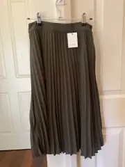 Portmans Khaki Pleated Shirt Size 6 NWT