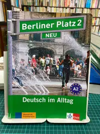 在飛比找露天拍賣優惠-{雅舍二手書店D} Berliner Platz 2 NEU