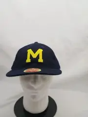 OFFICIAL MICHIGAN WOLVERINES NEW ERA 59FIFTY HERITAGE FITTED 7 1/2 MENS HAT