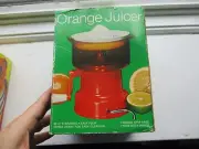 VINTAGE ORANGE JUICER 1977 LEMON, LIME, GRAPEFRUIT COLLECTIBLE