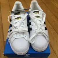 在飛比找Yahoo!奇摩拍賣優惠-《 特價出清 》 adidas 愛迪達 superstar 