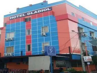 望加錫格蘭迪爾飯店Hotel Gladiol Makassar