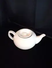 Acopa Teapot with Sunken Lid. White. #126