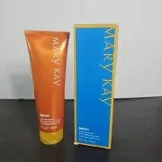 Mary Kay Suncare Subtle Tanning Lotion 4 oz - NIB - Get that glow!
