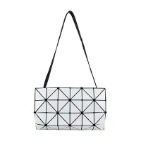 在飛比找Yahoo奇摩購物中心優惠-ISSEY MIYAKE 三宅一生 BAOBAO 4x6 C