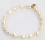KYOTO Freshwater White Pearl Bracelet Pearlescent w/ 9ct Gold Clasp. New In Box