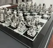 BRAND NEW 2002 TUDOR MINT COMBATANTS CHESS SET WITH CRYSTALS MYTH & MAGIC