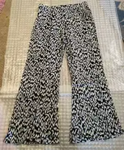 Scoop Flare Junior Pant L/G (12-14) Black & White Zip Button