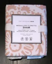 New MEDALLION FLORETTE Sham POTTERY BARN DORM * Standard Size 20" x 26" BLUSH