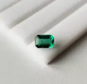 Natural Emerald Emerald Cut 1.15 Carat Green High Luster Eye clean Vibrancy Gem