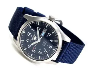 【金台鐘錶】SEIKO精工 5號 帆布機械錶 防水100米 -軍藍(日本版) SNZG11J1