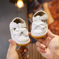 在飛比找蝦皮購物優惠-春秋新款0-1歲寶寶鞋軟底手工真皮嬰兒學步鞋3防滑透氣公主單