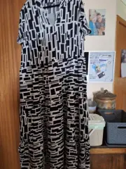 Plus Size 22 Autograph Dress