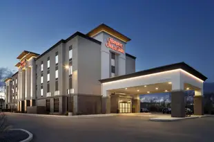 Hampton Inn & Suites St. Louis/Alton