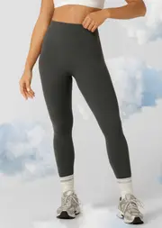 [Lorna Jane] Liberty Ankle Biter Leggings in Grey, Size - Medium M Titanium