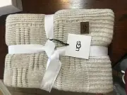 UGG SNOW OFFSHORE THROW BLANKET ; ACRYLIC; POLYESTER; WOOL; MOHAIR 50" x 70" NW