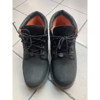 在飛比找蝦皮購物優惠-timberland 黑色女短靴23.5cm