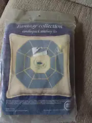 Modern Heirloom Candlequick Stitchery Kit, Blue Pillow #720 1983