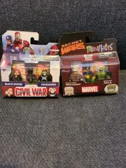 Marvel Minimates Set Of 2. Black Widow, Crossbones, Wolverine, Dystopia Hulk