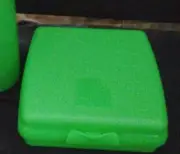 Tupperware Green Sandwich Keeper Clamshell Hinged Design Brand New