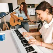 Costway88-Key Foldable Digital Piano with MIDI &amp; Wireless BT &amp; Bag-White