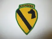 b7886 Vietnam US Army 1st Cavalry Air Mobile green border IR36C