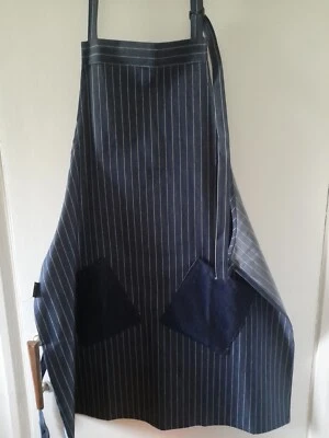 Barbers Apron New Unisex Kobe-Pro Hairdressing Apron Blue denim pin stripe style