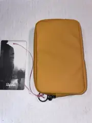 Rapha RAINPROOF ESSENTIALS CASE IGO COLOR 6x4x1 Size NWT