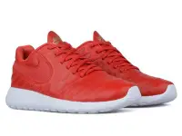 在飛比找Yahoo!奇摩拍賣優惠-=CodE= NIKE ROSHE TIEMPO VI QS