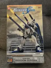 Bandai Gundam Seed 1/144 Scale Model Kit Freedom Gundam