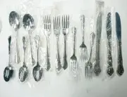 Oneida Oneidacraft Deluxe Chateau New Flatware Lot 14 Pc
