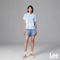 在飛比找Yahoo奇摩購物中心優惠-Lee 女款 刷白中腰牛仔短褲 淺藍洗水