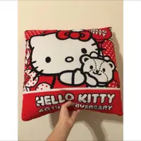 在飛比找旋轉拍賣優惠-二手 Hello Kitty 40週年限量版抱枕 三麗鷗 正