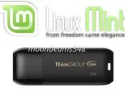 Linux Mint 22.1 Xia Cinnamon 64Bt 32 Gb USB 3.2 Linux Bootable Live Install