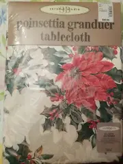 NWT Sarah B Studio Poinsettia Grandeur Tablecloth 60x120 w/12 Napkins
