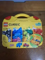 LEGO CLASSIC: Creative Suitcase (10713)