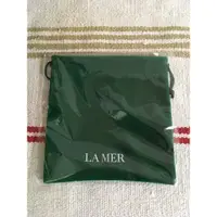 在飛比找蝦皮購物優惠-La mer 海洋拉娜 綠絨布 束口袋 化妝包 全新