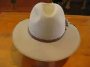 Akubra Coober Pedy Bran Fur Felt Hat, Size 7 1/2
