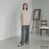 在飛比找momo購物網優惠-【MO-BO】MIT寬鬆單邊開衩大TEE(上衣)